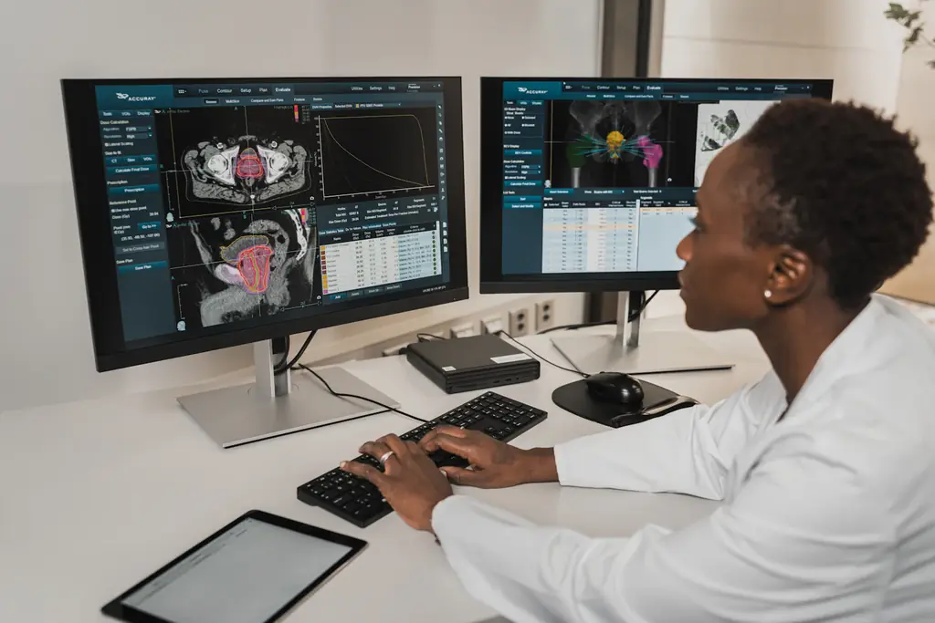Adrenal İnsidentaloma Nedir? Böbrek Üstü Bezinde Tesadüfen Bulunan Kitle